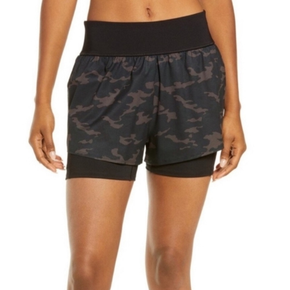 Spanx Get Moving Lined Athletic Shorts, Black Cam… - image 1